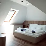 Aprili * Badacsonytomaj