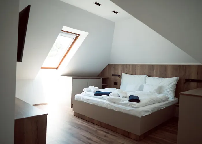 Aprili * 包道乔尼托毛伊