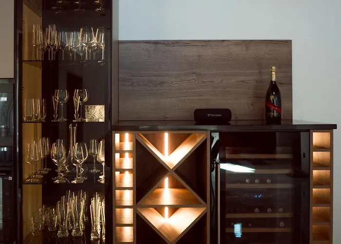 Aprili 包道乔尼托毛伊