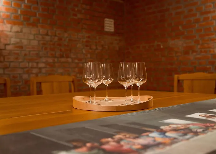 Aprili בדקסוניטומאי